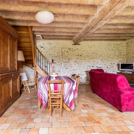 La Bellaziere, Heated Covered Swimming-pool Holiday home *