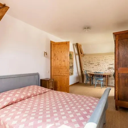 Holiday home La Bellaziere, Heated Covered Swimming-pool *