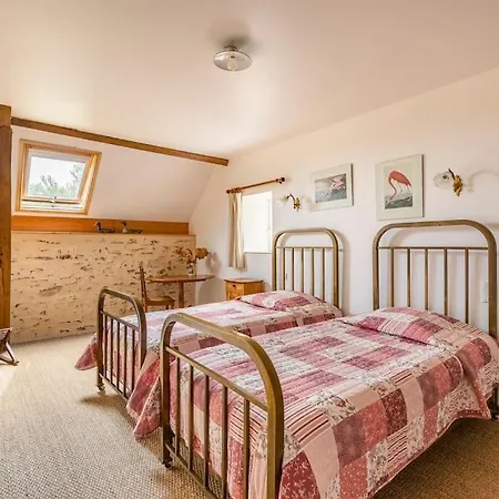 La Bellaziere, Heated Covered Swimming-pool