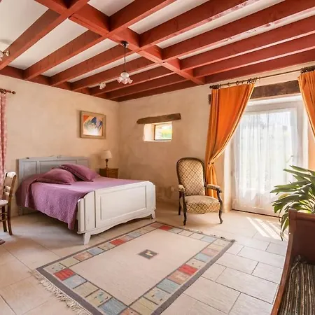 Holiday home La Bellaziere, Heated Covered Swimming-pool *